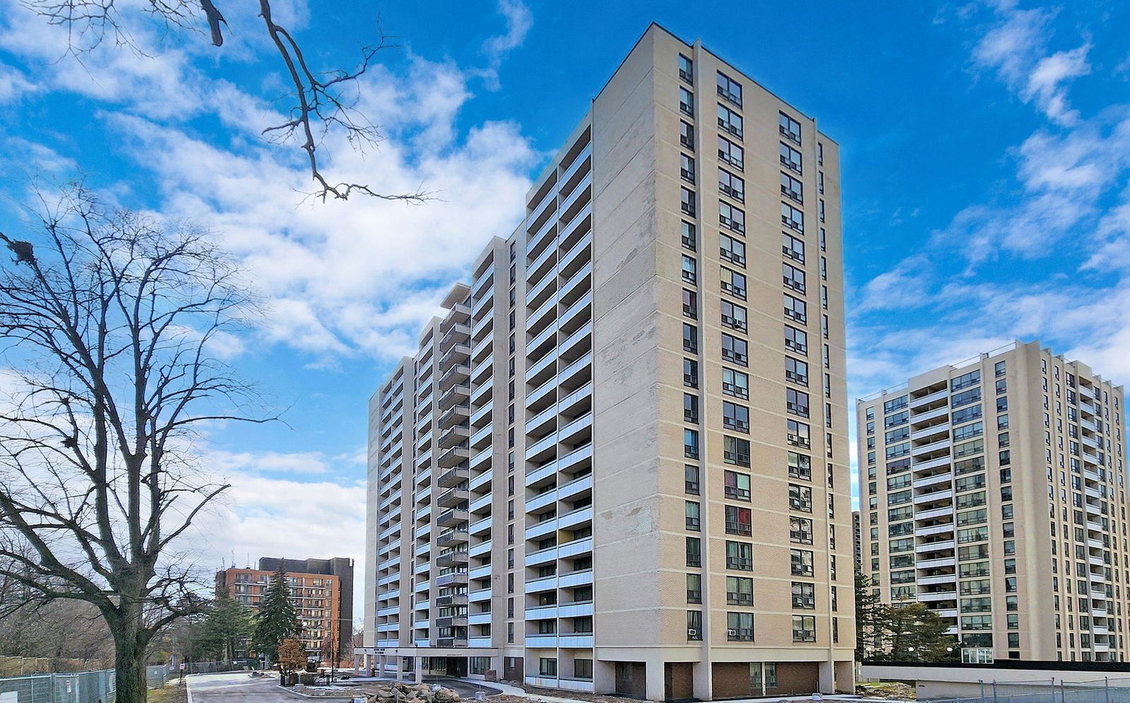 The Elmridge, York Crosstown, Toronto