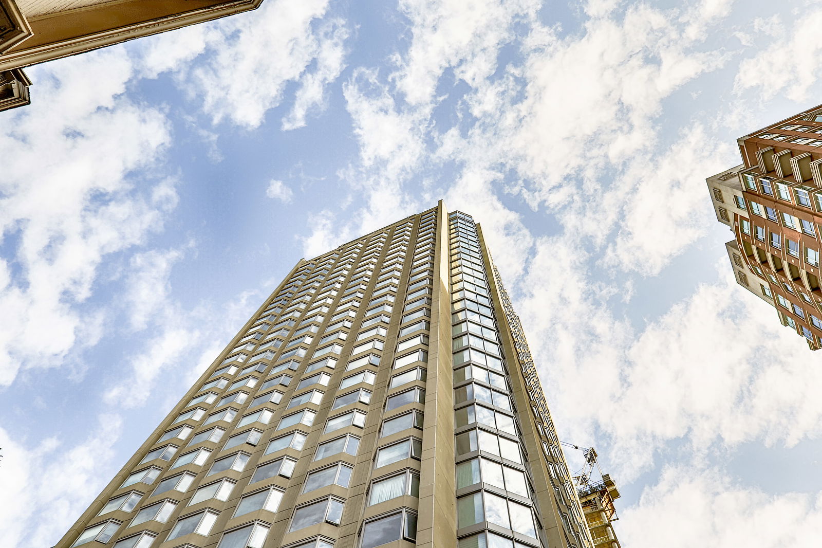 Exterior Sky — Residences of Yorkville Plaza, Downtown, Toronto