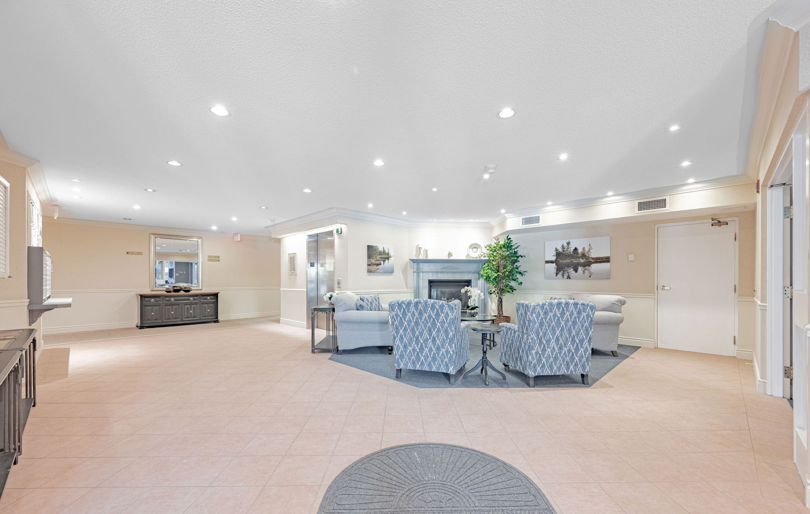 Lounge — 3 Heritage Way, Kawartha Lakes, Toronto