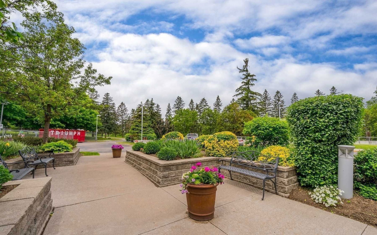 Patio — 452 Scarborough Golf Club Road, Scarborough, Toronto