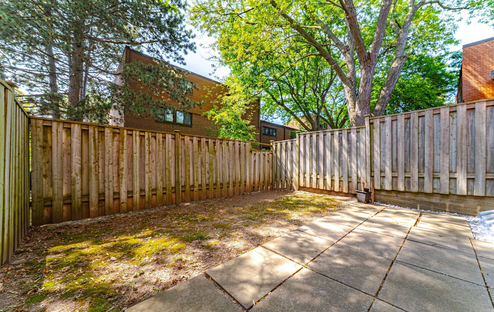 Patio — 2-22 Frosty Meadoway, North York, Toronto