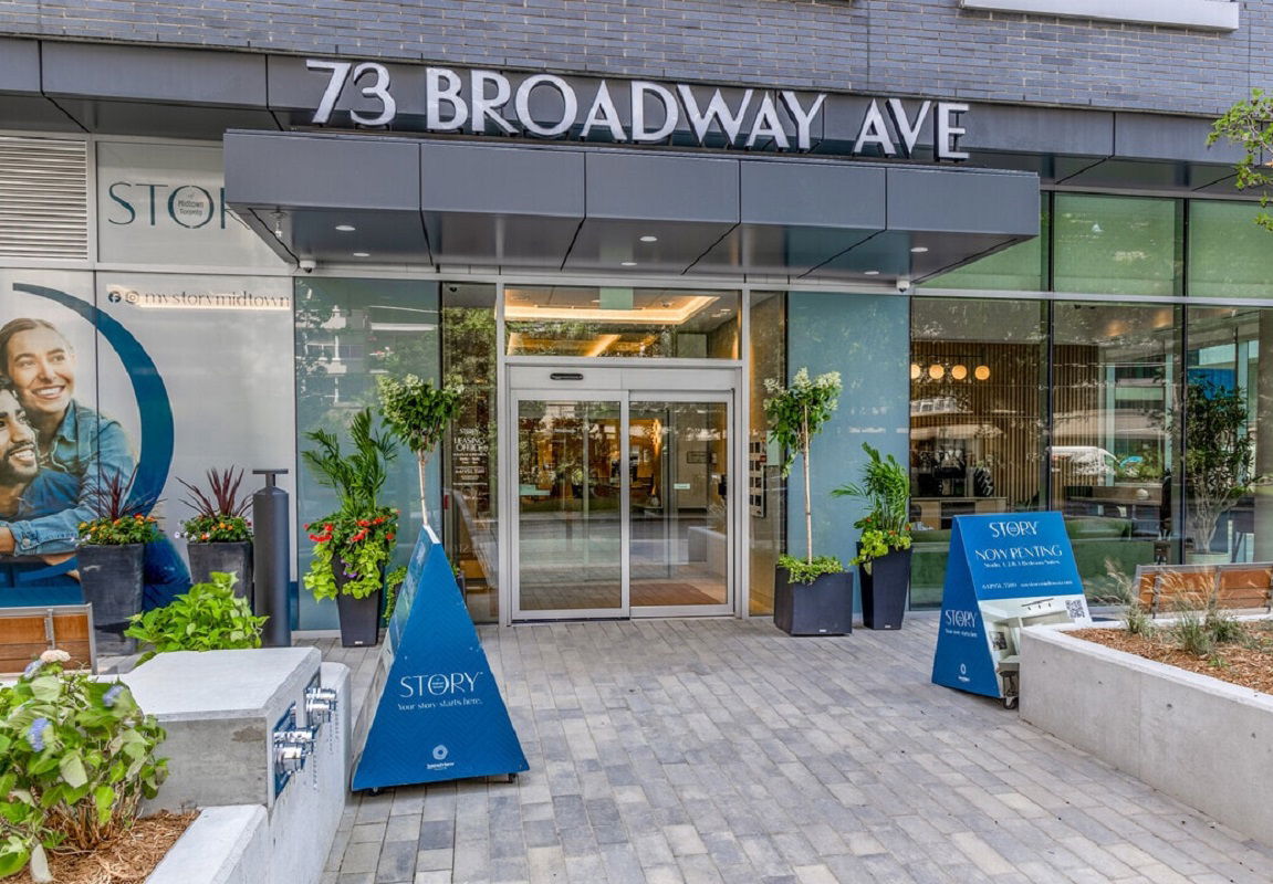 Entrance — Story of Midtown, Midtown, Toronto