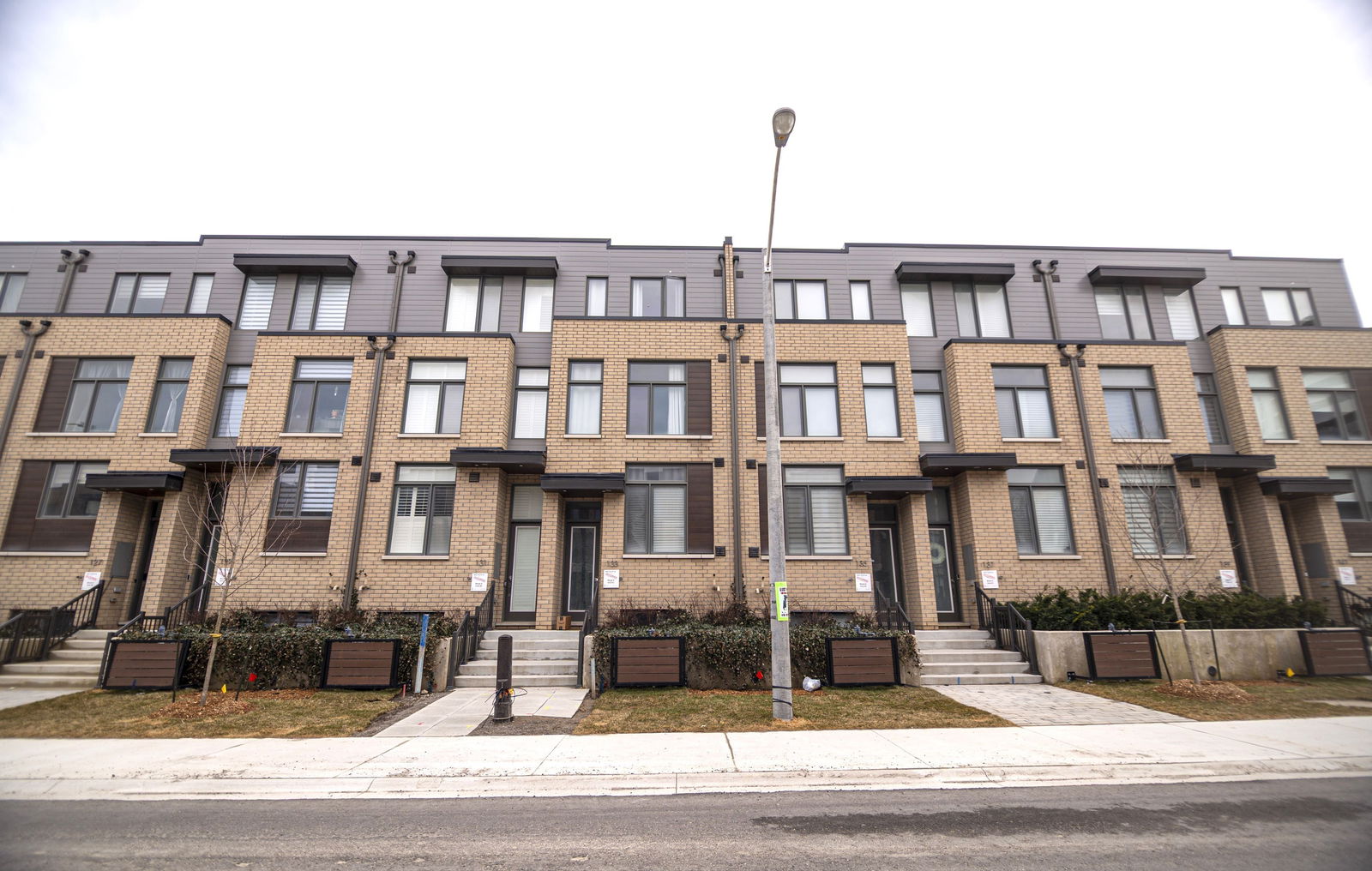 133 Green Gardens Boulevard, North York, Toronto