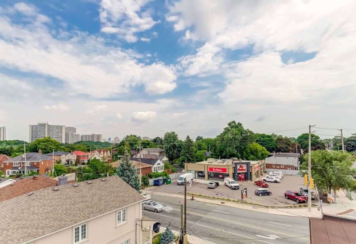 Skyline — 298 O'Connor Drive, East York, Toronto