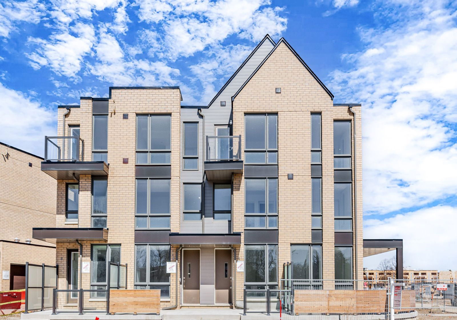 4 Turtle Island Road, North York, Toronto