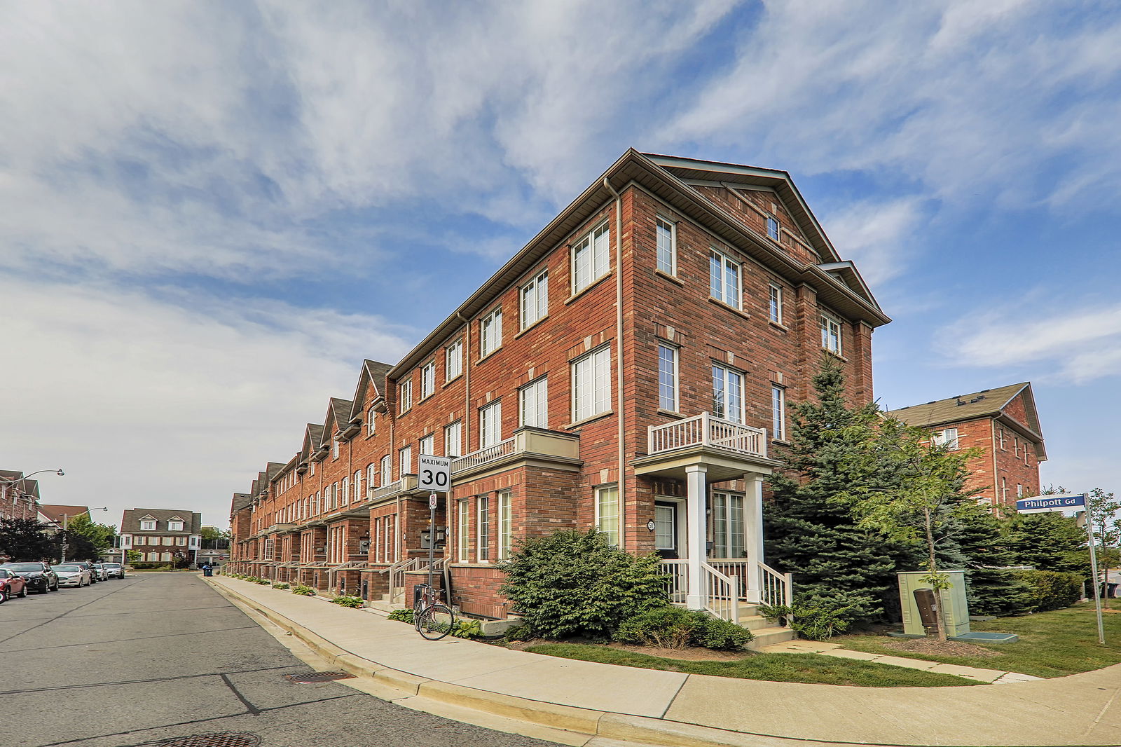 Exterior — Upper Beach Villas Townhomes, East End, Toronto