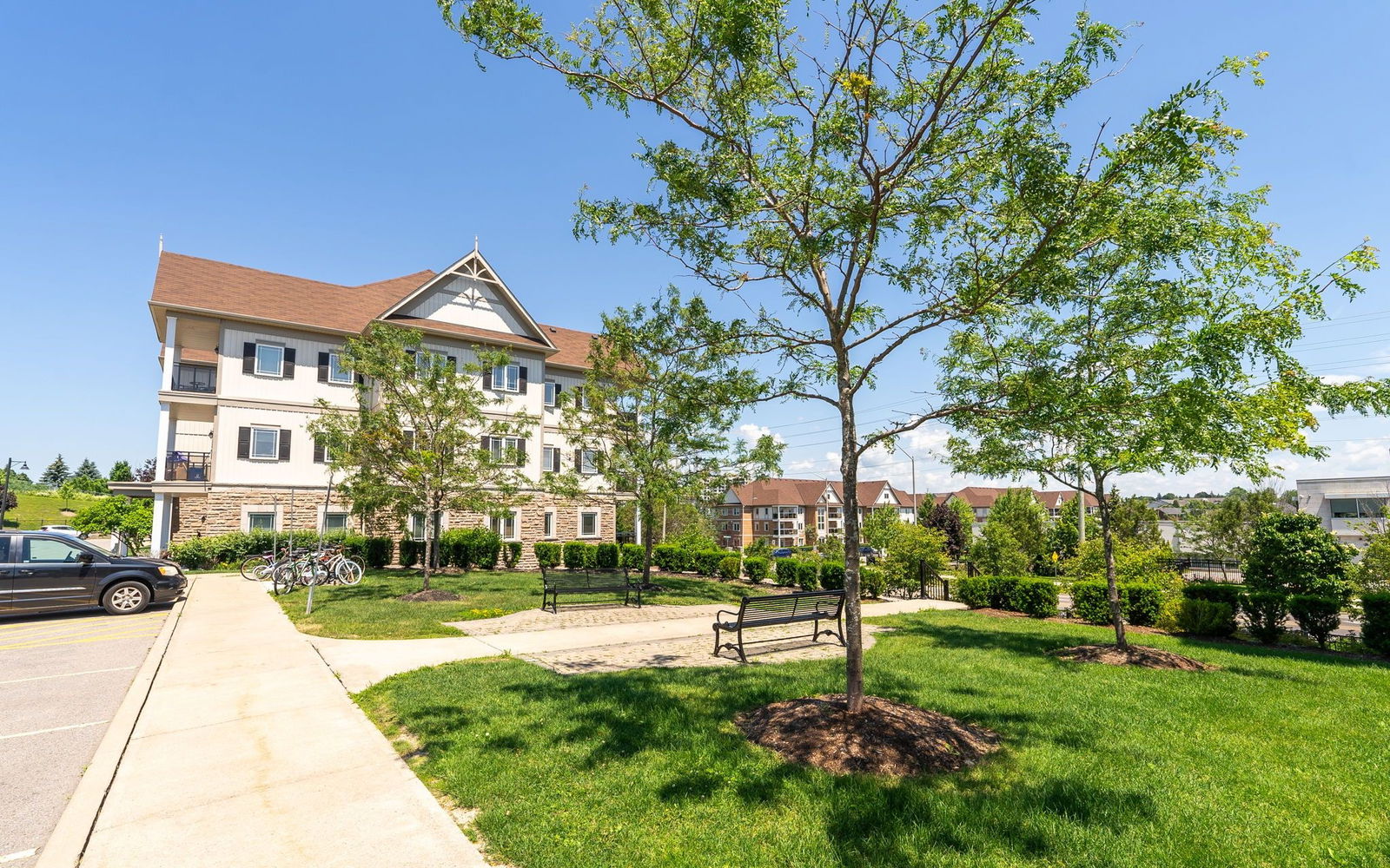 Exterior Side — 1 Sidney Lane Condos, Clarington, Toronto