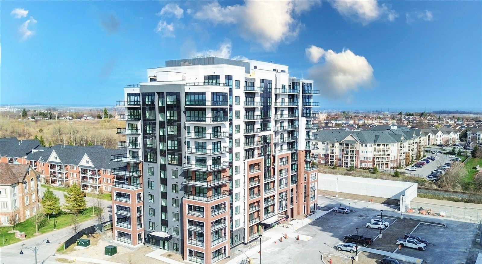 Modo Condos, Clarington, Toronto