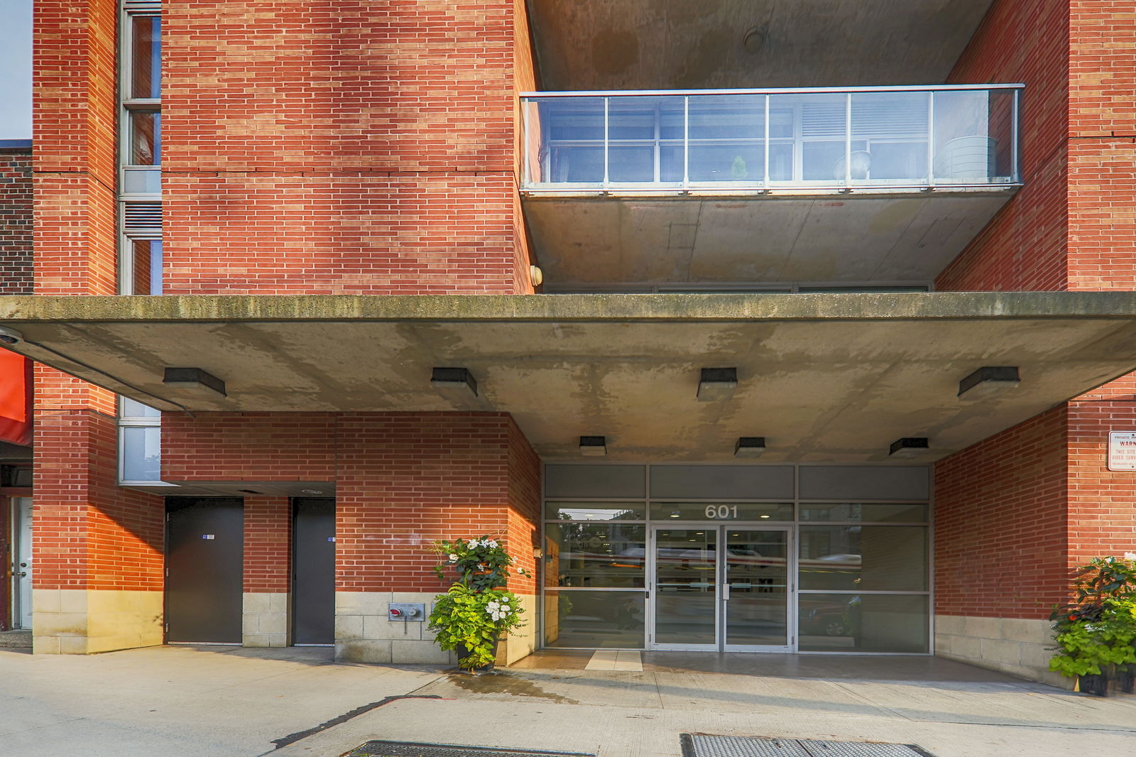 Entrance — North Beach, East End, Toronto