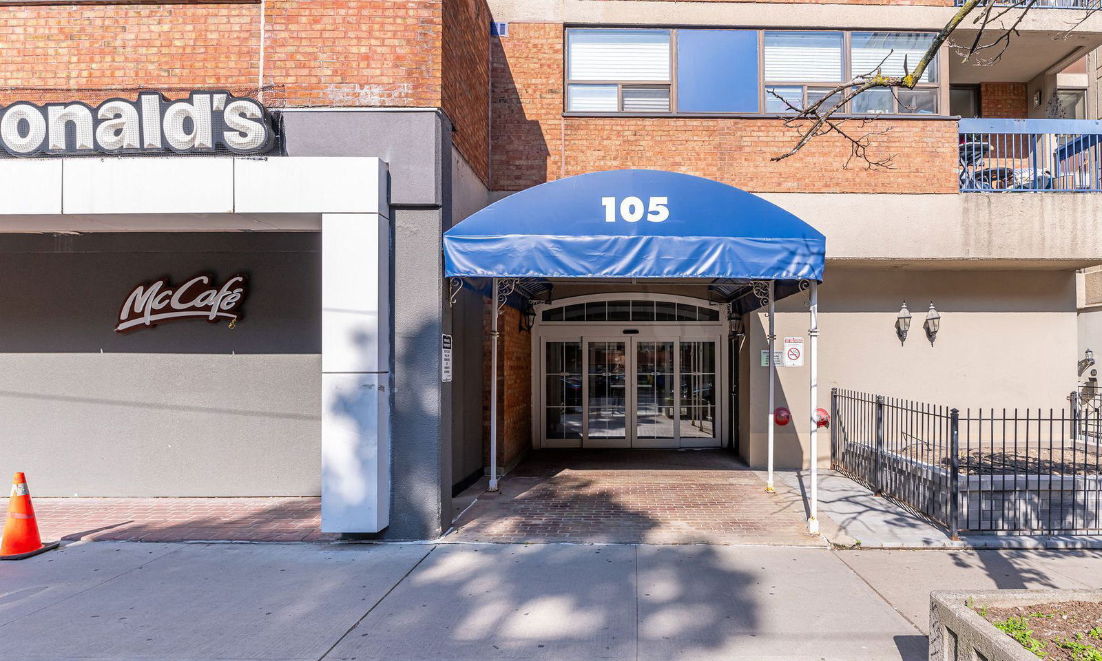 Entrance — Village by the Grange & Grangetown Lofts, Downtown, Toronto