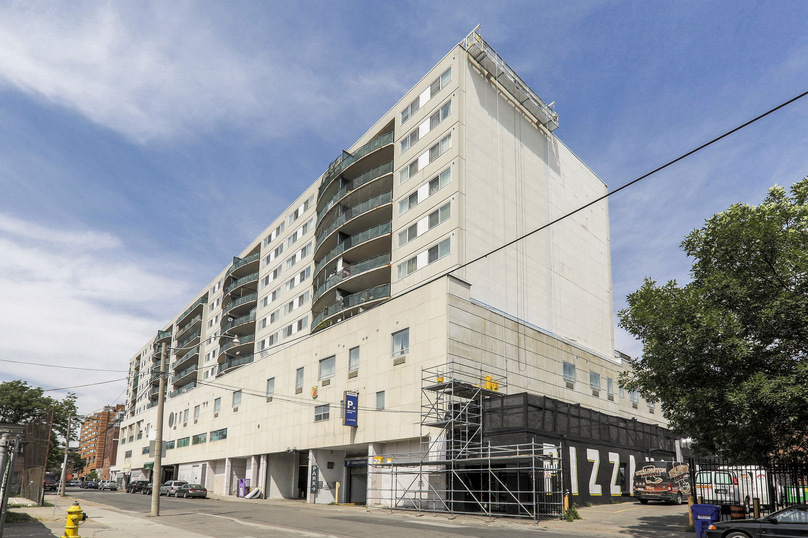 Exterior — Chinatown Centre Residence, Downtown, Toronto