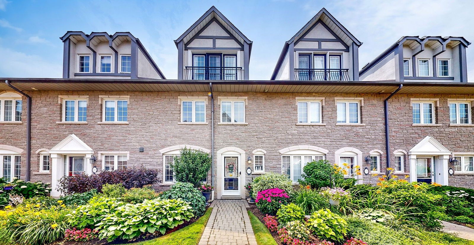 Park — Chateau by the Park, Pickering, Toronto