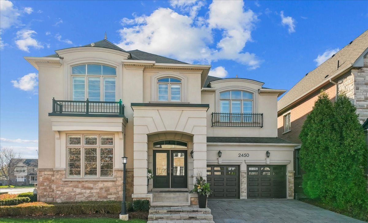 Upper Glen Abbey Condominiums, Oakville, Toronto