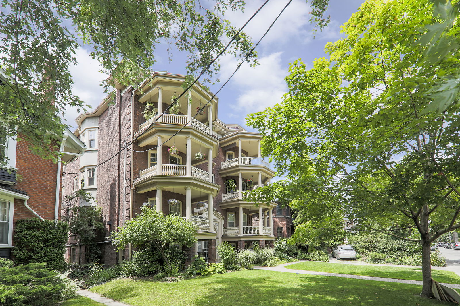 Exterior — Audley Court, Downtown, Toronto