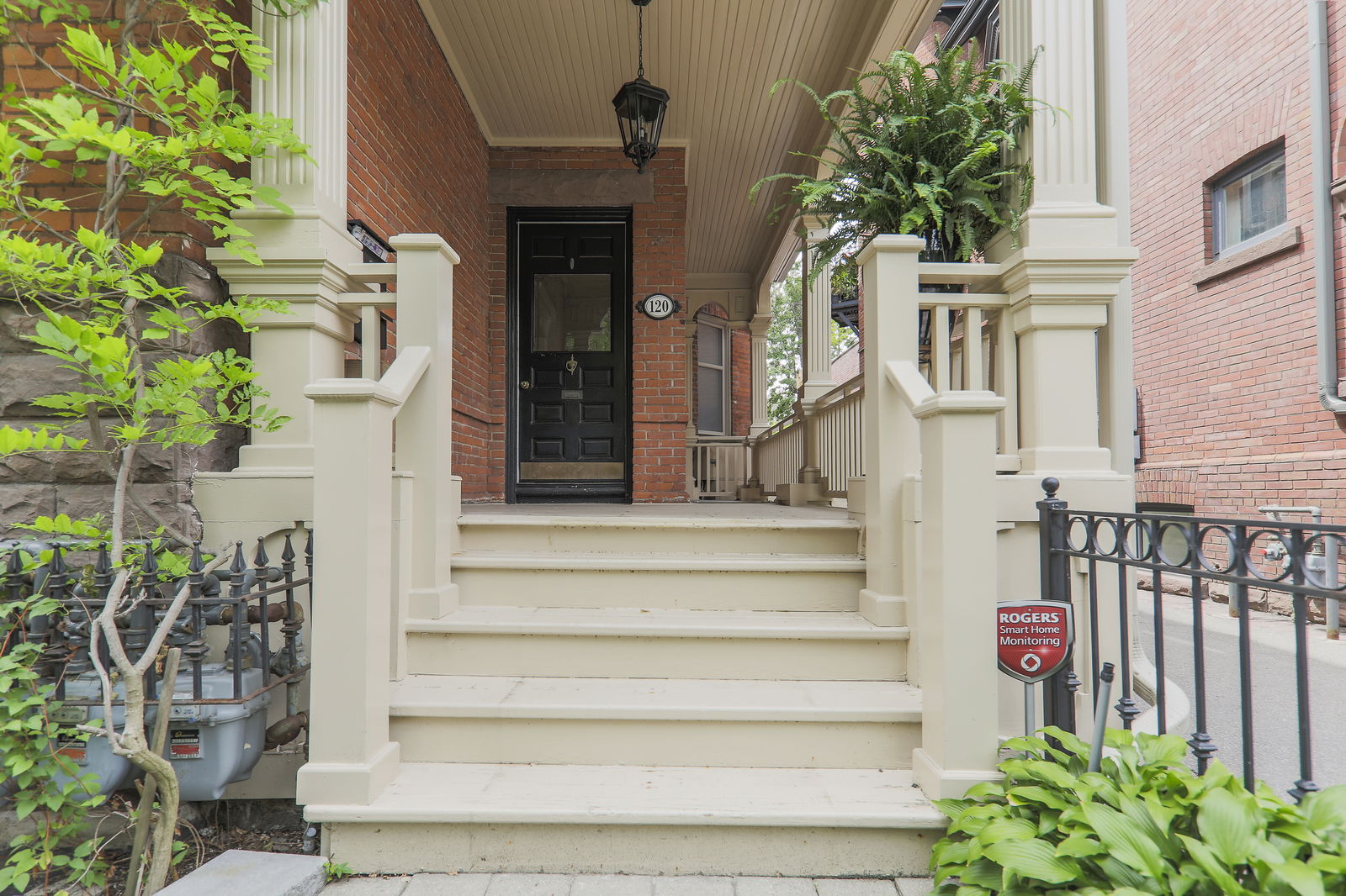 Entrance — Bedford Mansion Lofts, Downtown, Toronto