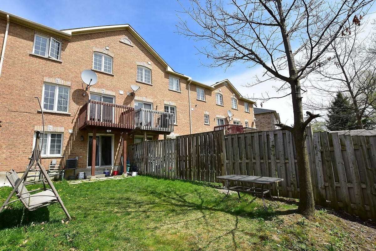 21 Eastview Gate Townhomes, Brampton, Toronto