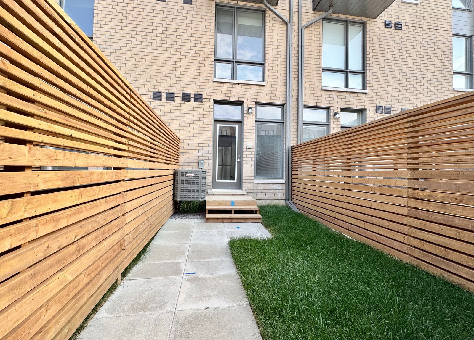 Rooftop Deck — 24 Turtle Island Road, North York, Toronto