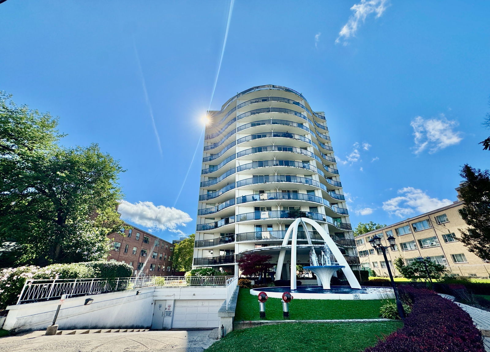 44 Walmer Road, Downtown, Toronto