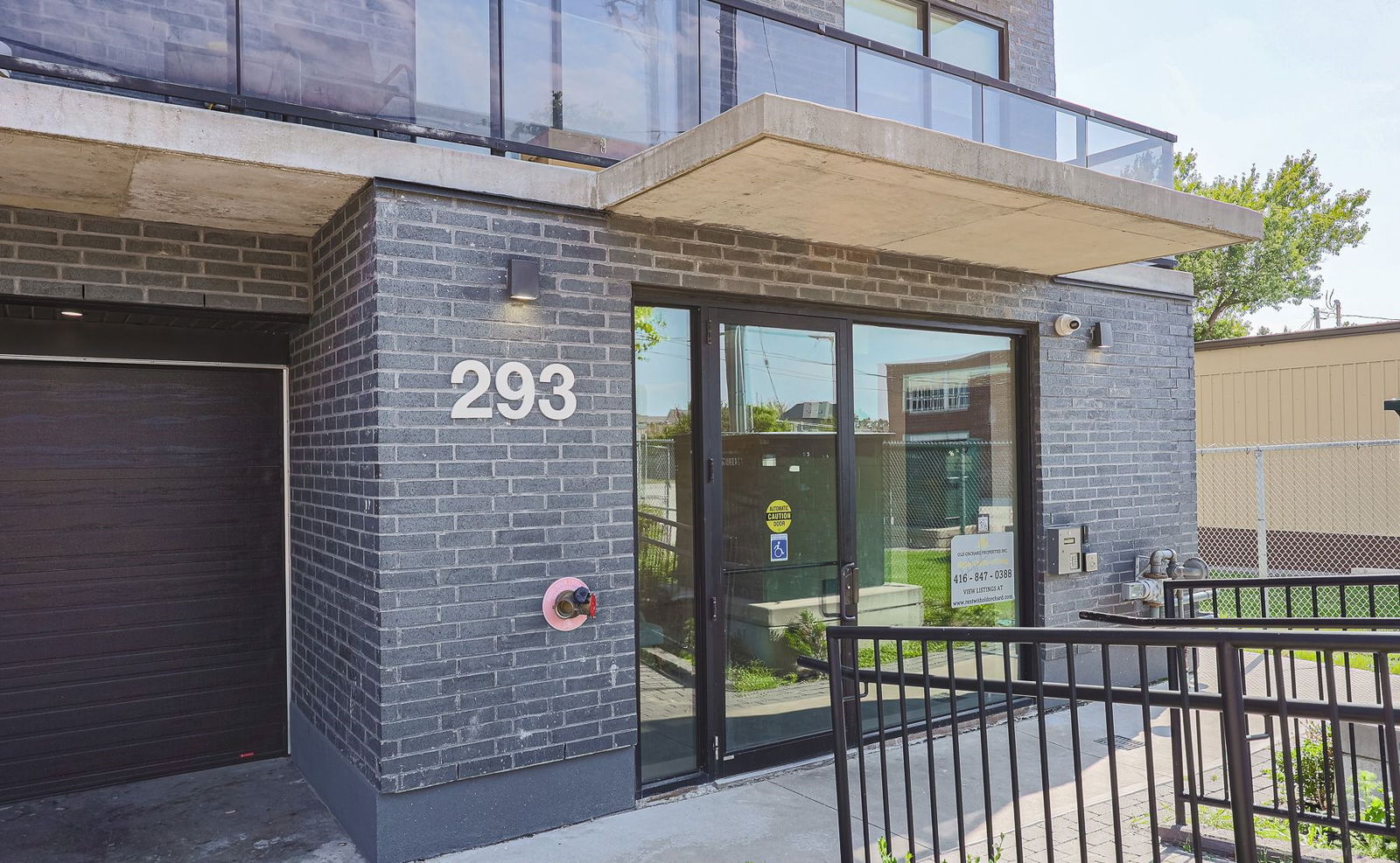 Entrance — 293 Viewmount Avenue, York Crosstown, Toronto