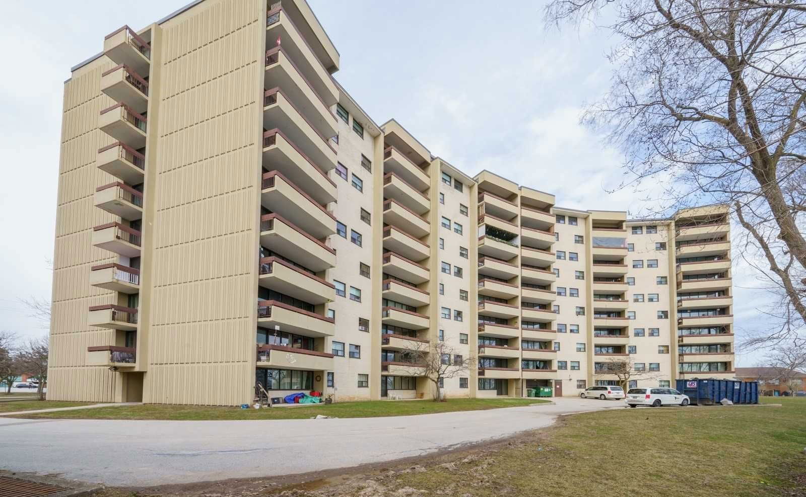 Exterior Side — Astoria, Burlington, Toronto