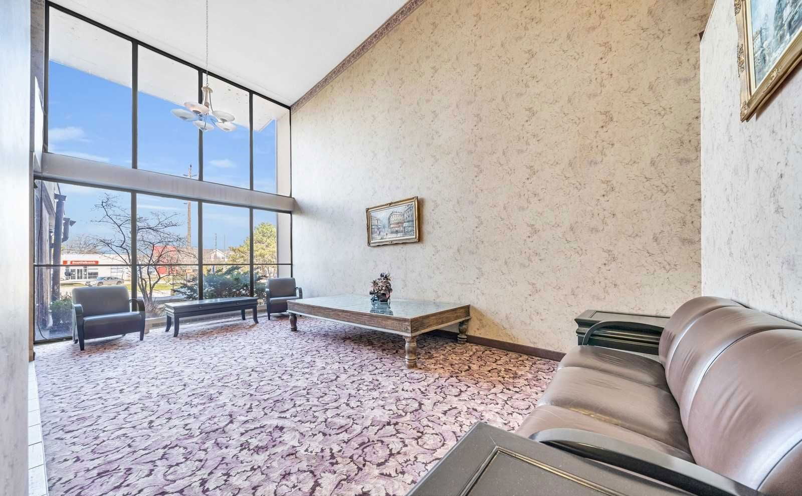 Lobby — Astoria, Burlington, Toronto