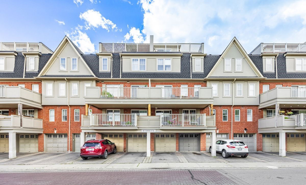 704 Neighbourhood Circle Townhouses, Mississauga, Toronto