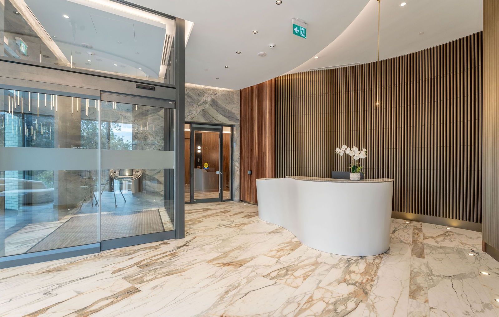 Concierge — 55 Port Condos, Mississauga, Toronto