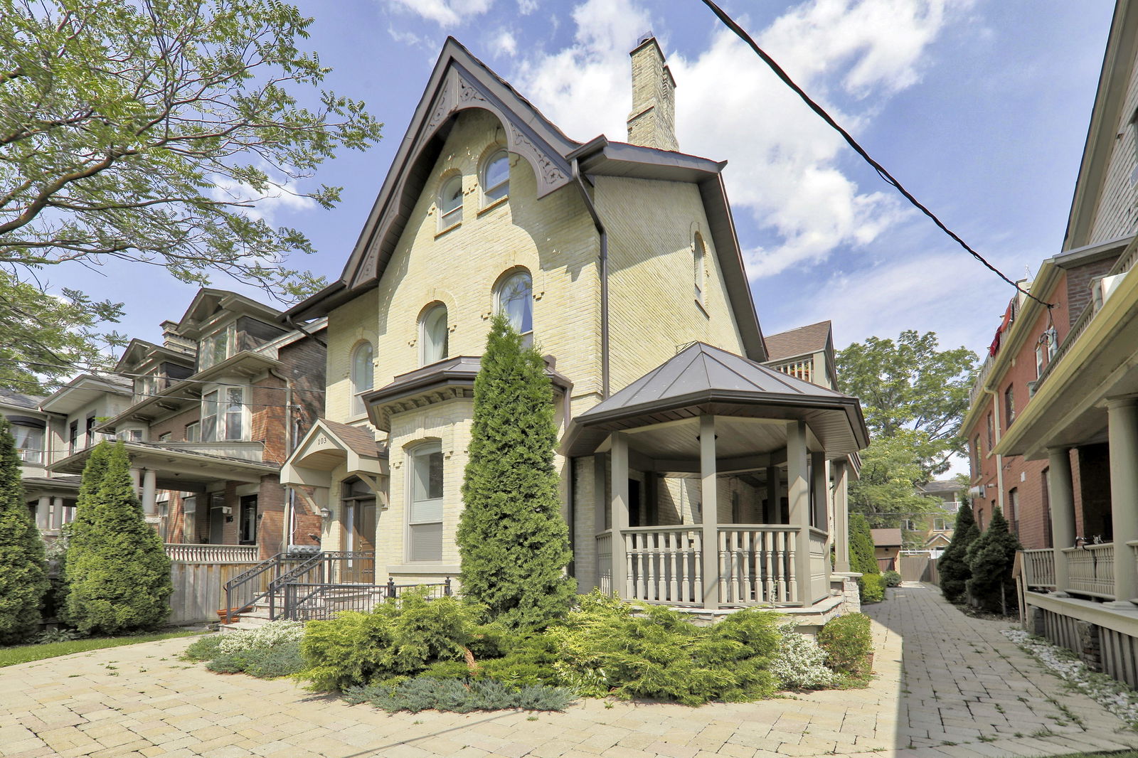 Exterior — The Four Courts Cabbagetown, Downtown, Toronto