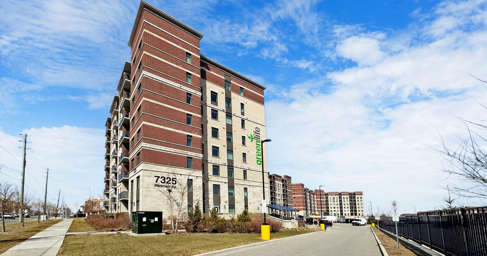 Exterior Side — Gem2 Condos, Markham, Toronto