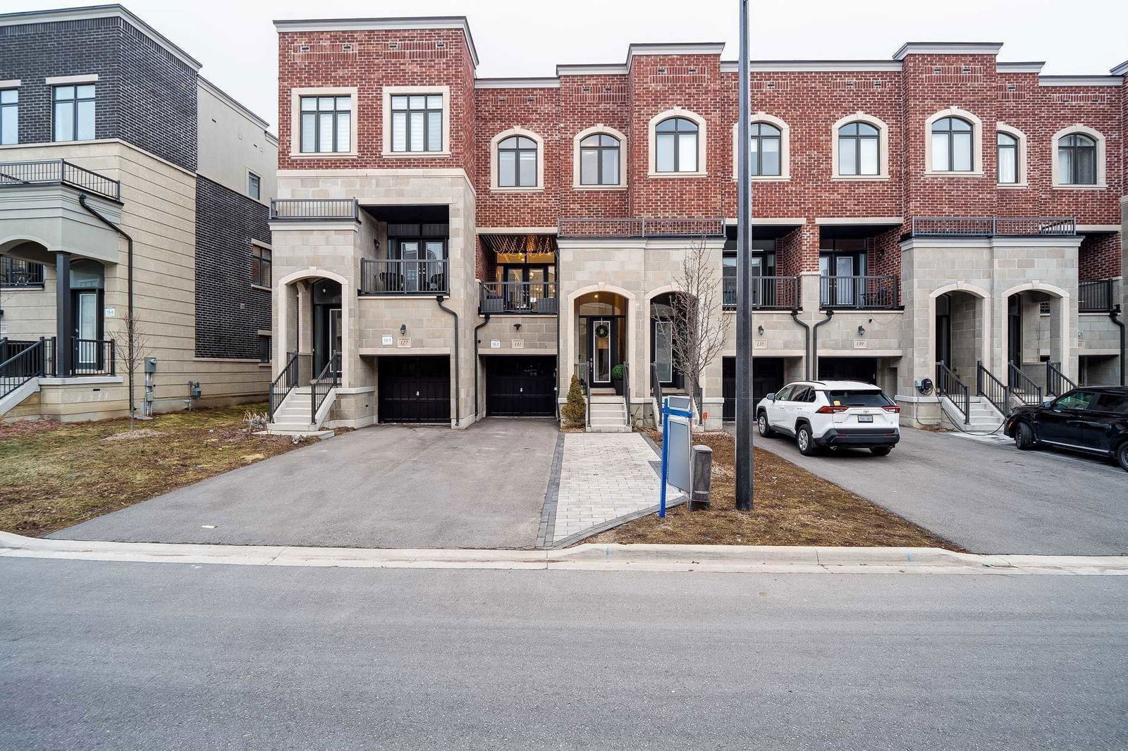 Urban Towns, Vaughan, Toronto