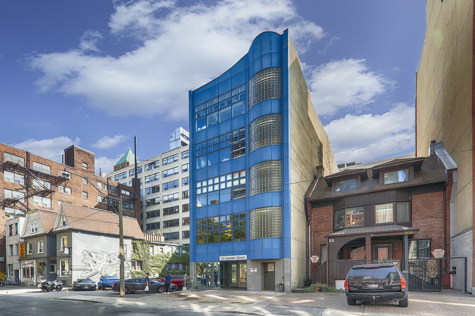 Exterior — 21 Camden Lofts, Downtown, Toronto