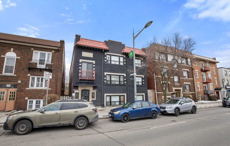 595 St. Clair Avenue West 