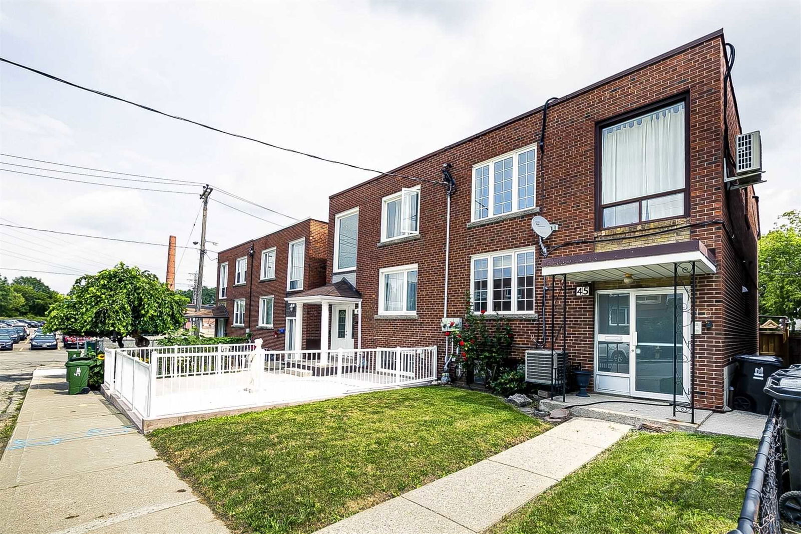 Exterior Side — 45 Croham Road, York Crosstown, Toronto