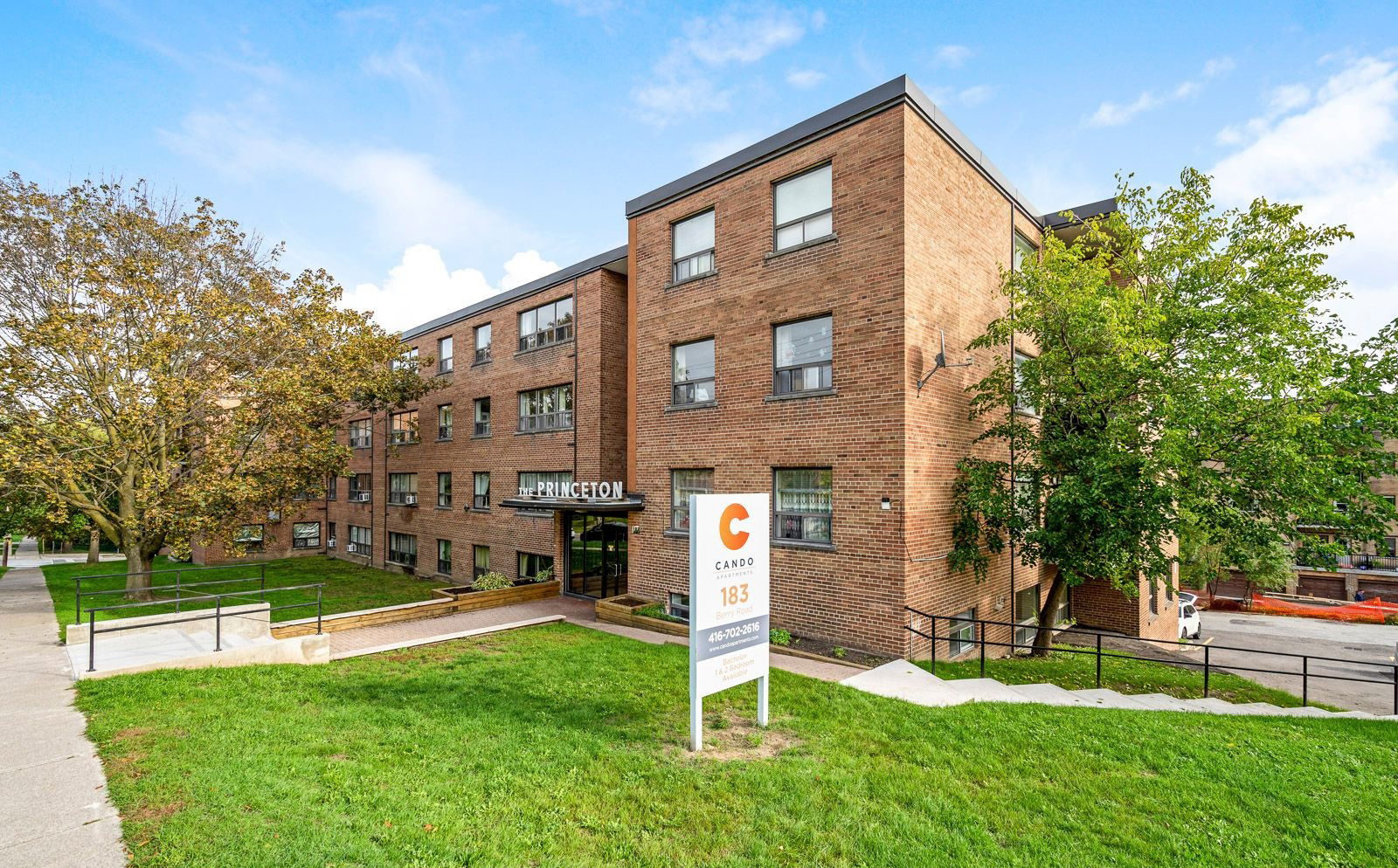 Exterior Side — Princeton Apartments, Etobicoke, Toronto