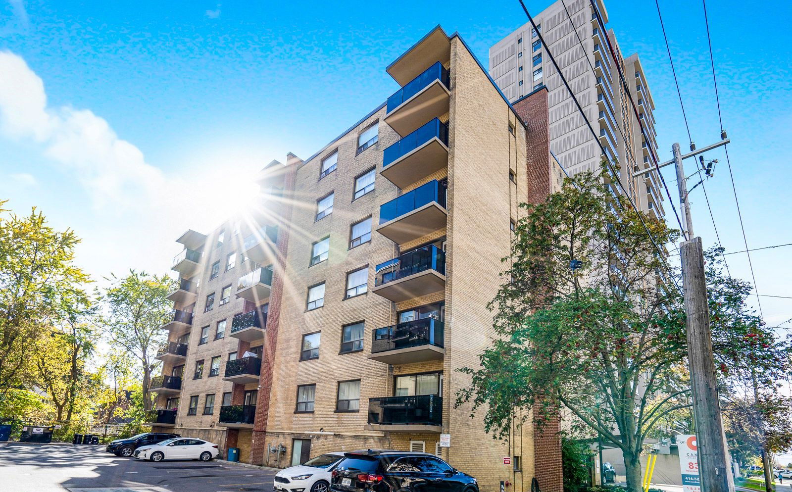 Exterior Side — 839 Roselawn Avenue, York Crosstown, Toronto