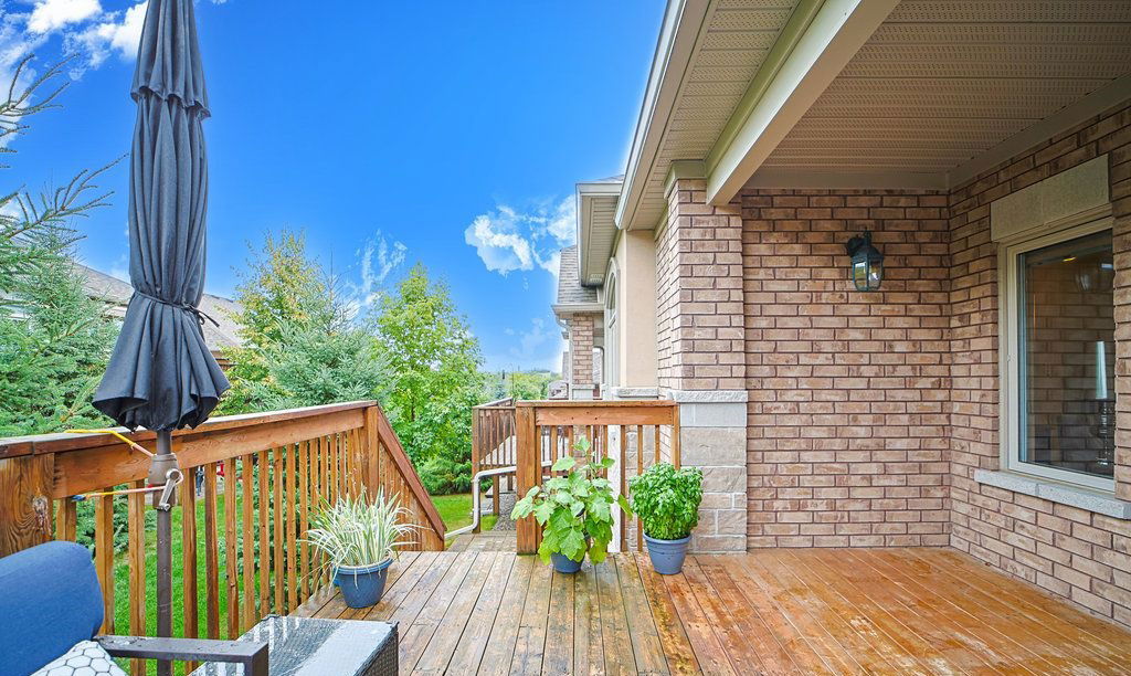 Patio — 19 Westmount Drive , New Tecumseth, Toronto