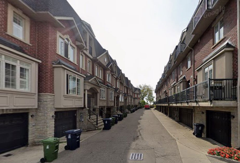 967 Kipling Avenue, Etobicoke, Toronto