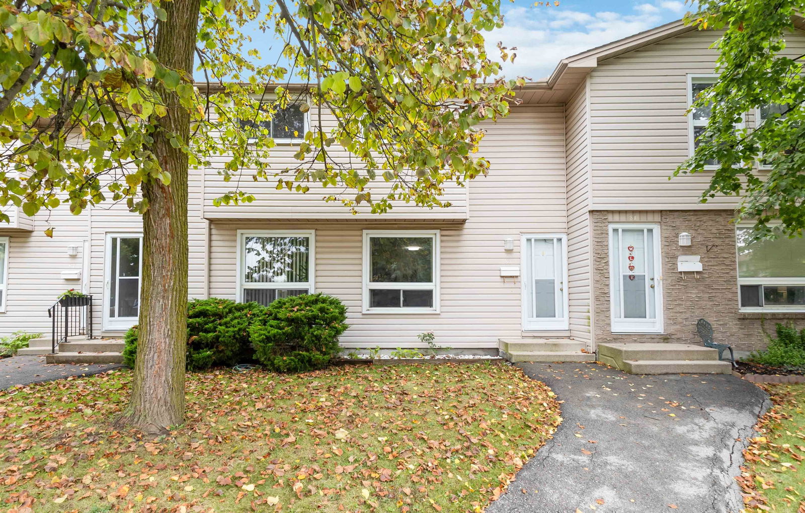 Andover Place, London, Toronto