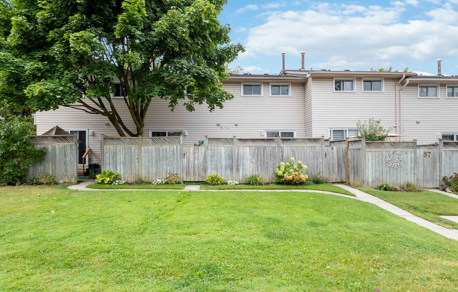 Andover Place, London, Toronto