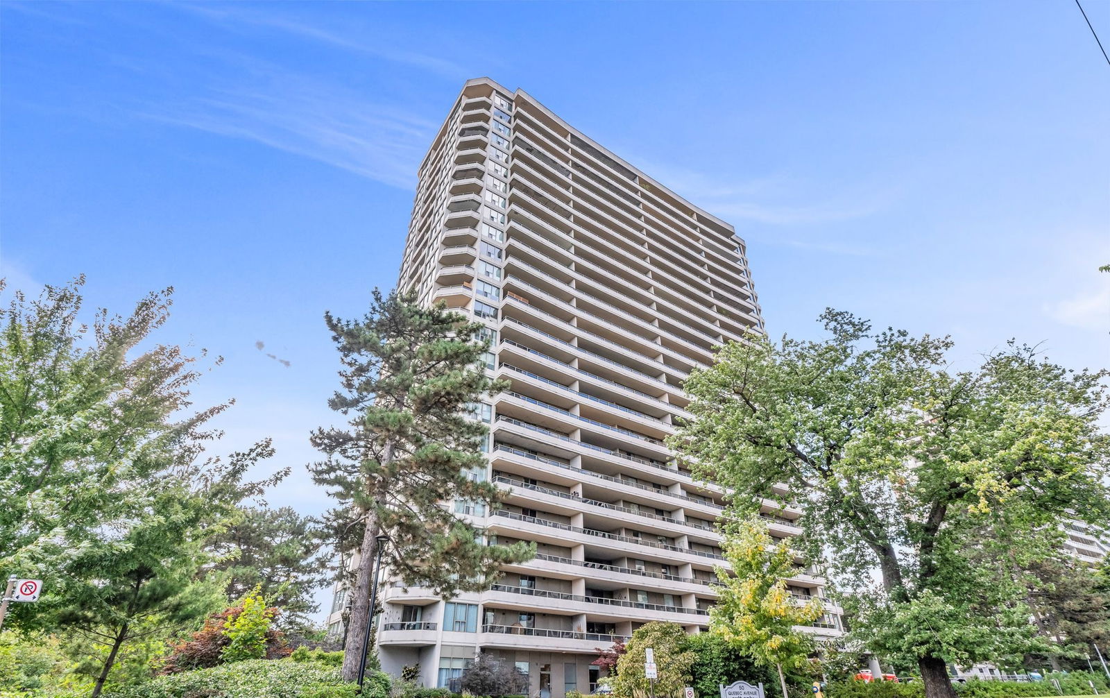 50 Quebec Avenue, West End, Toronto