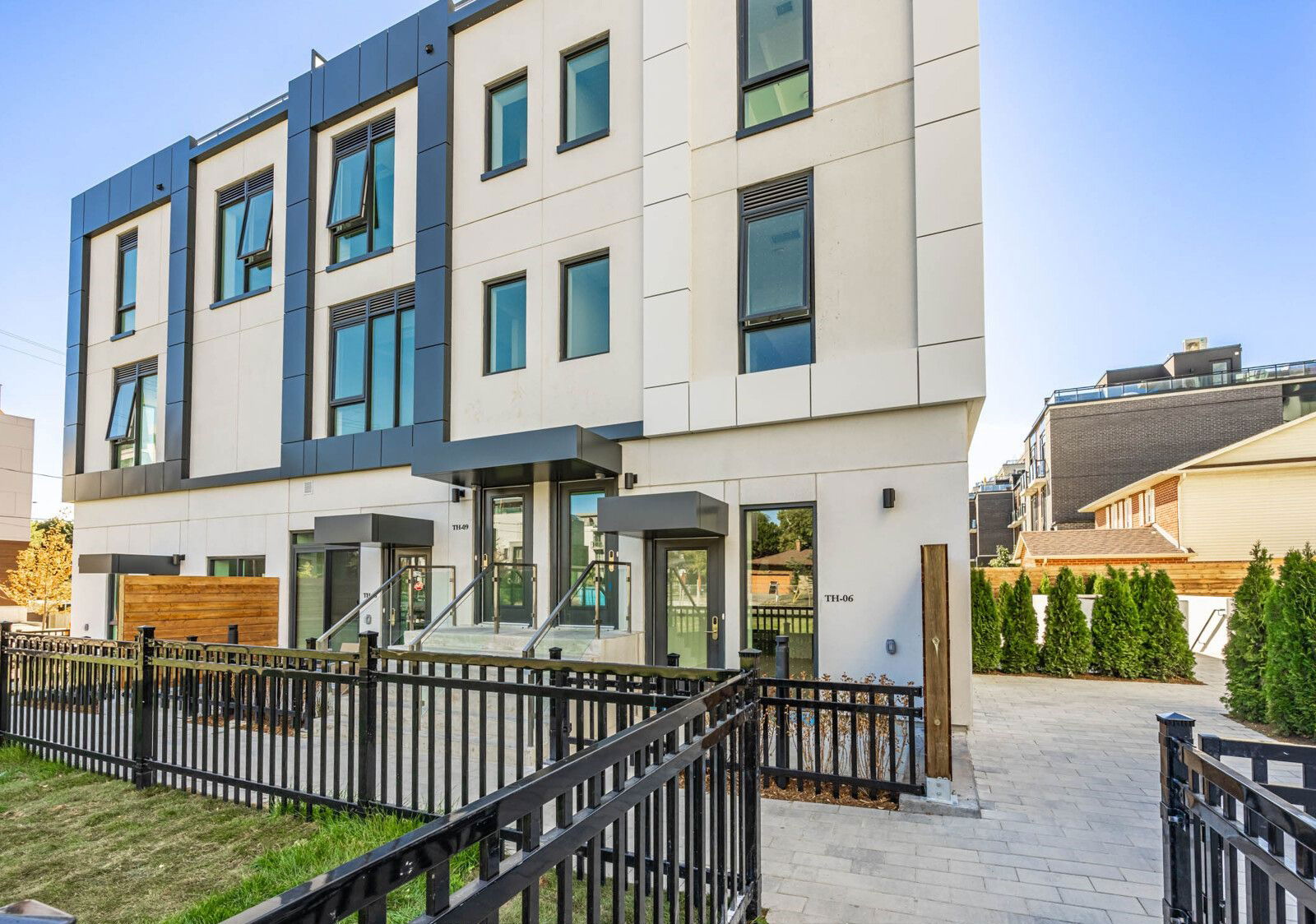 20 Dervock Crescent Northwest, North York, Toronto