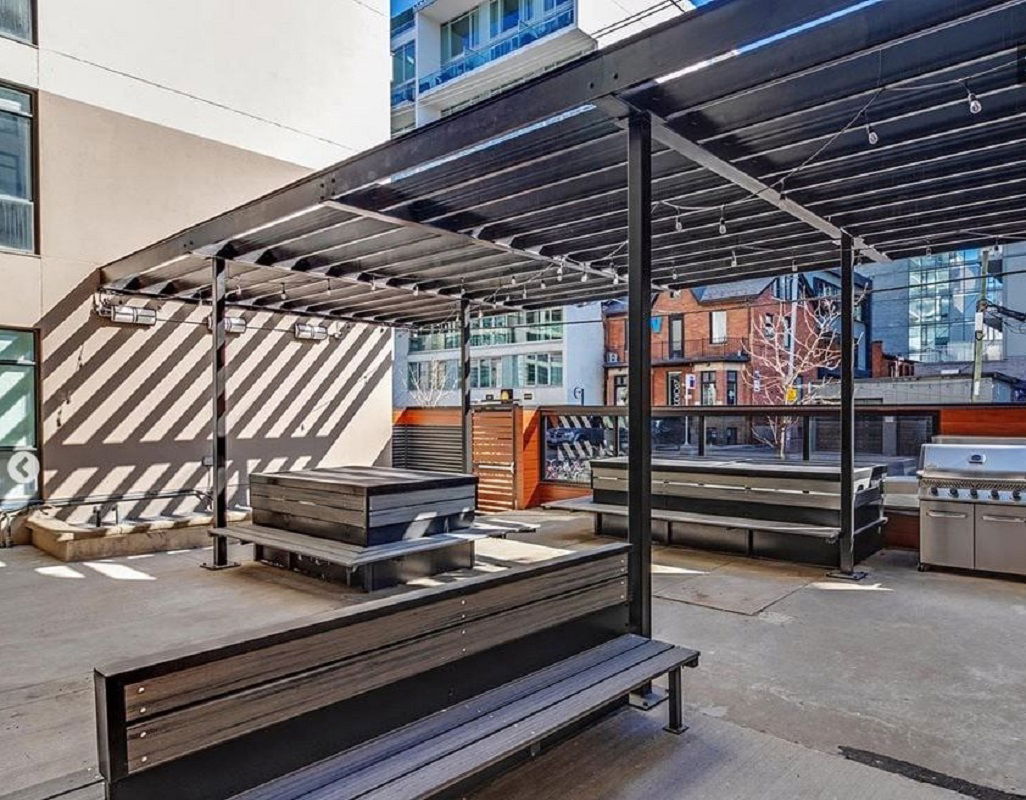 Rooftop Deck — Fifty on the Park, Downtown, Toronto