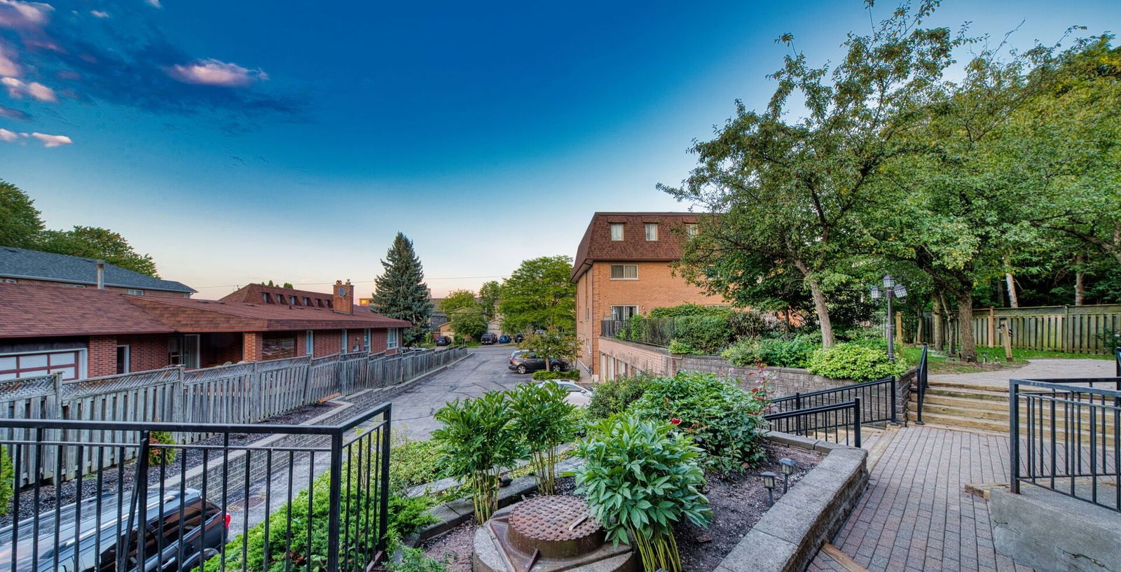 Exterior Side — 6 Mason Road, Scarborough, Toronto