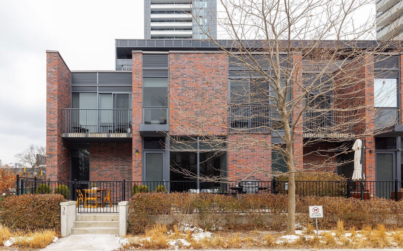 30 Wyatt Avenue, Downtown, Toronto