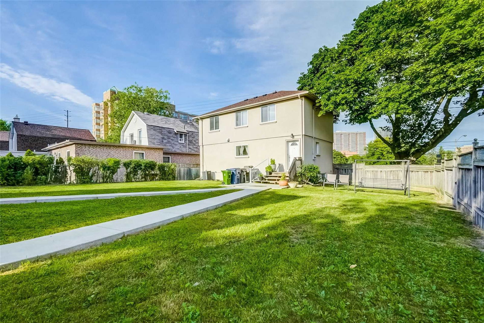 936b Scarlett Road, Etobicoke, Toronto