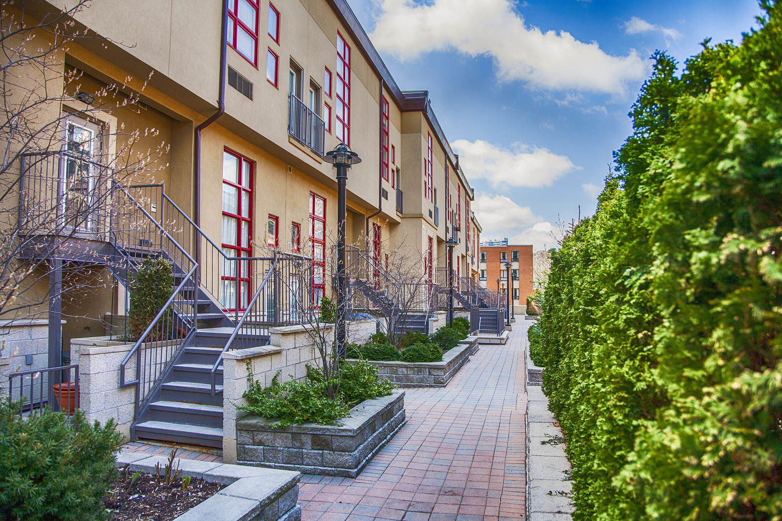 Exterior — Earl Lofts, Downtown, Toronto