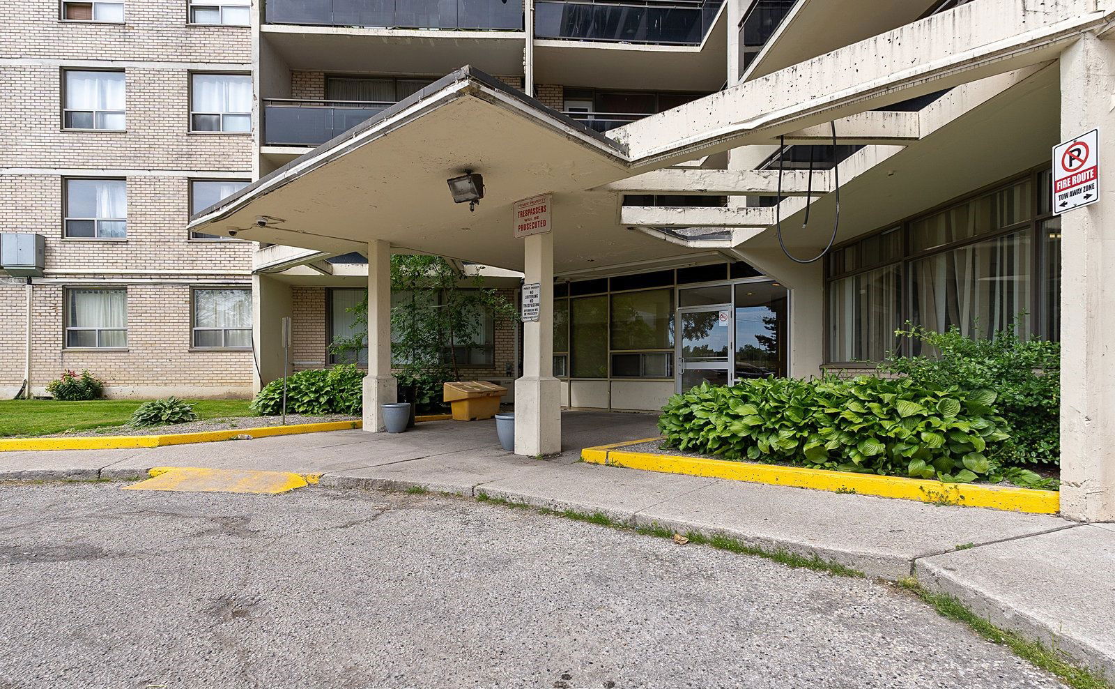 Entrance — Bellamy Towers, Scarborough, Toronto