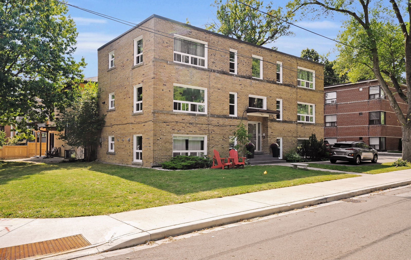 Exterior Side — 5 Marina Avenue, Etobicoke, Toronto