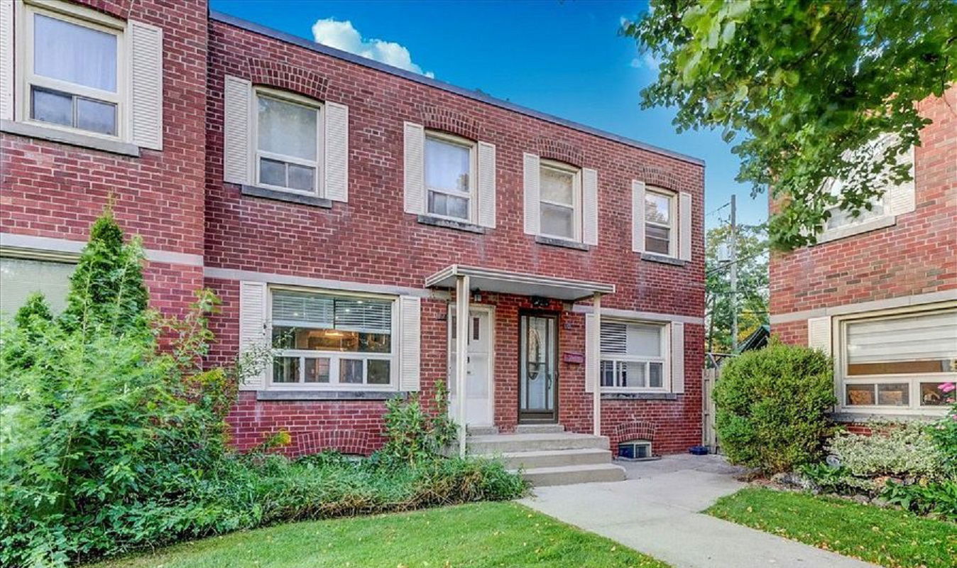 Exterior Side — 1185 Warden Avenue, Scarborough, Toronto