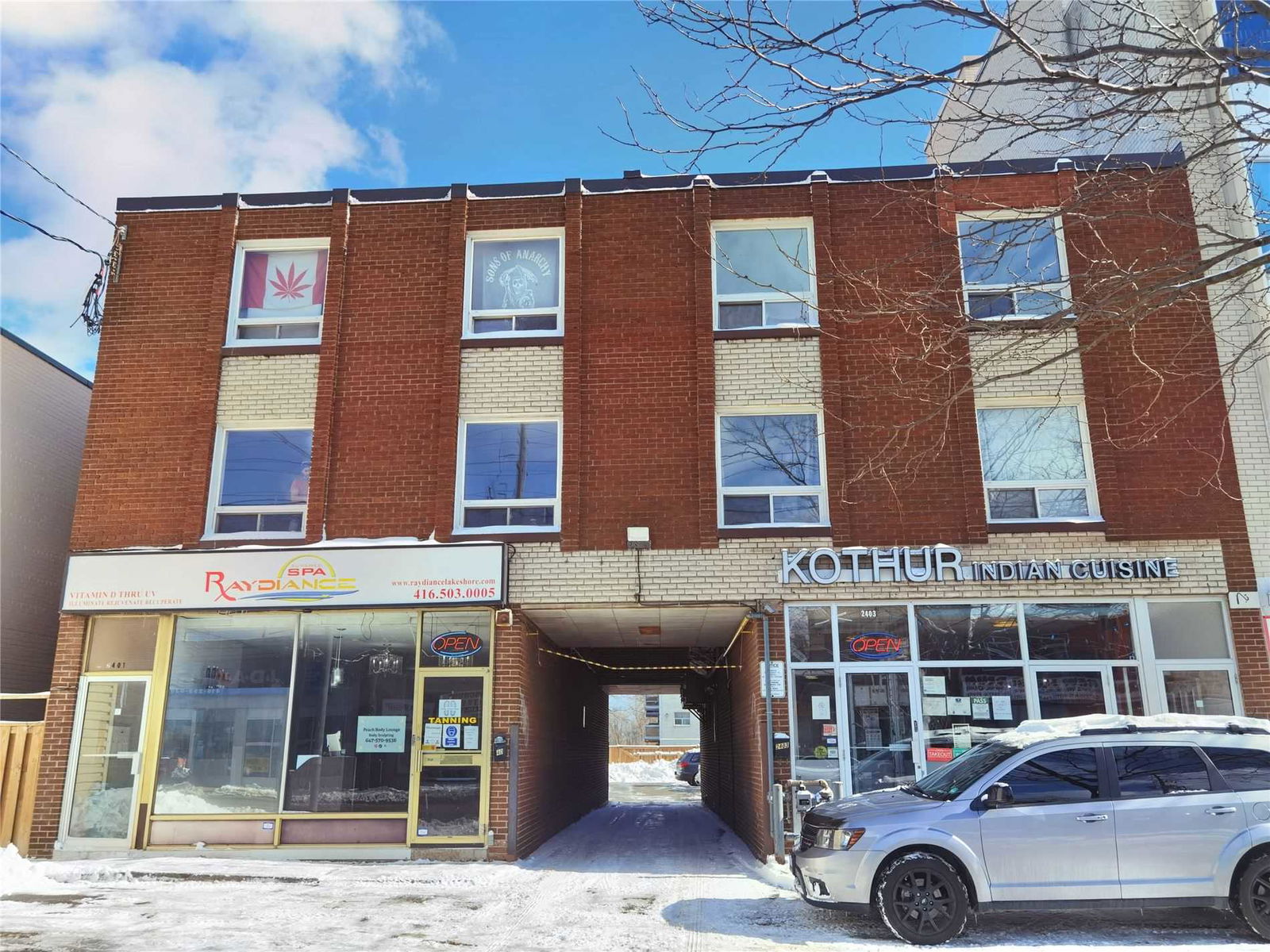 2403 Lake Shore Boulevard West, Etobicoke, Toronto